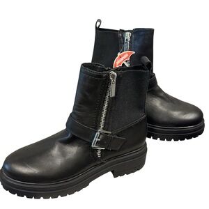 Black Women's Leather Ankle Boots with Side Zipper